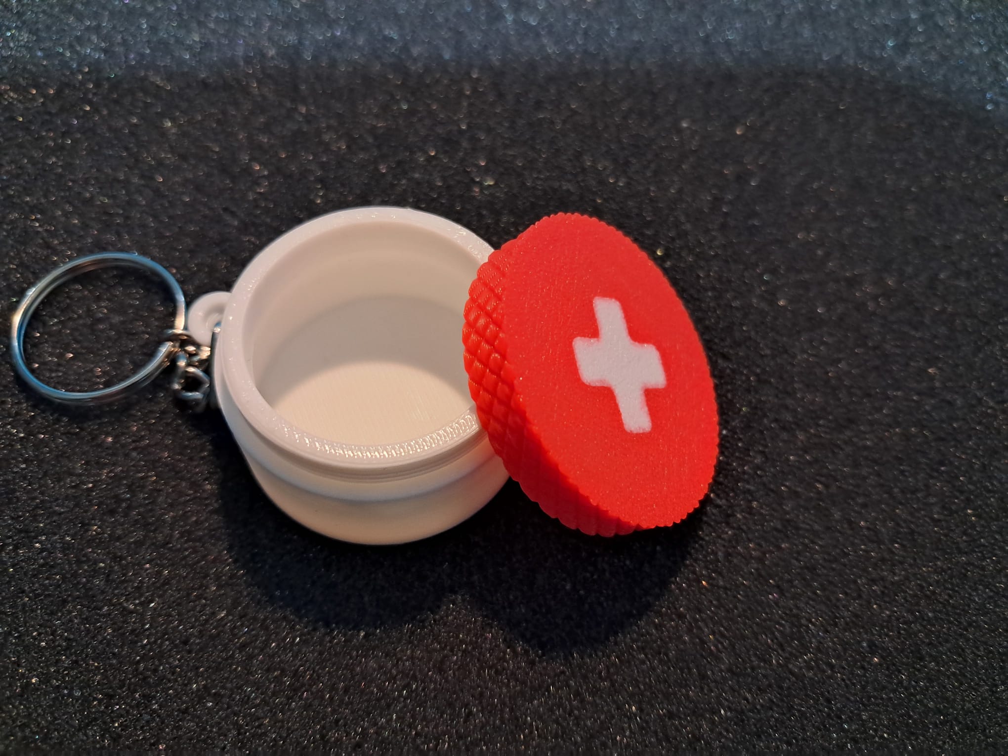 Minimal kutu anahtarlık